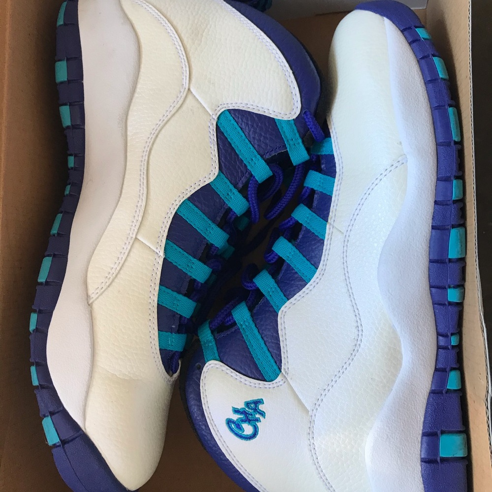 Jordan 10 Hornets
